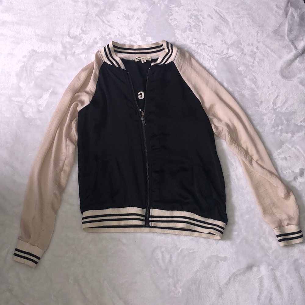 embroidered los angeles jacket